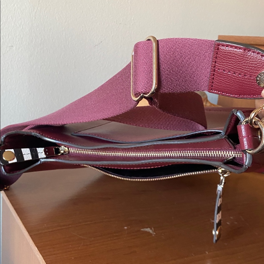 Henri Bendel Leather Shoulder Bag Crossbody - Picture 15 of 16